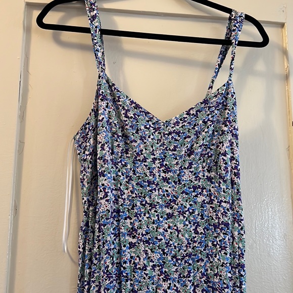 Dress - Picture 1 of 2